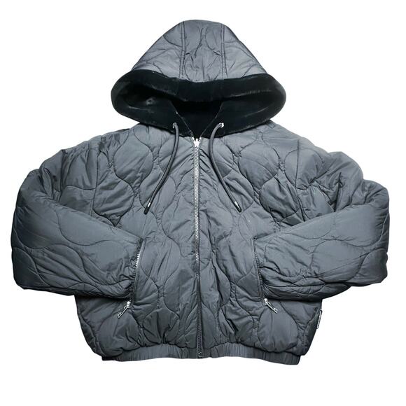 Moose Knuckles | Women | Quilted Eaton Bunny Black Reversible Faux Fur Coat | XS - Picture 15 of 16